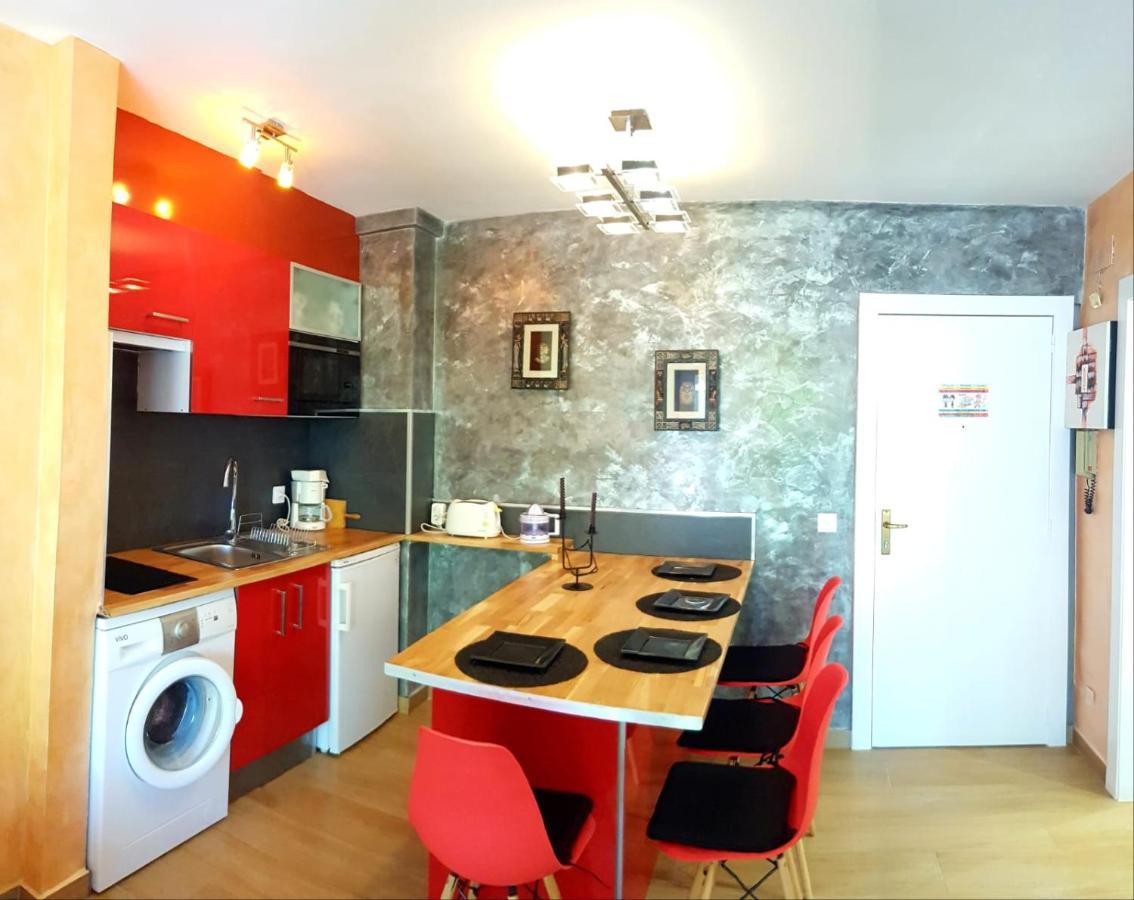 Leroy Apartment Емпуриабрава Екстериор снимка