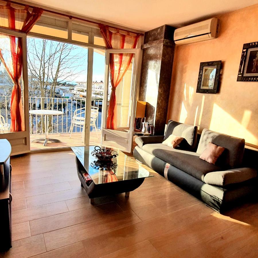 Leroy Apartment Емпуриабрава Екстериор снимка